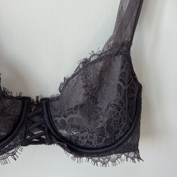 VICTORIAS SECRET Dream Angels Unlined Bra - Grey Lilac - Picture 2 of 5